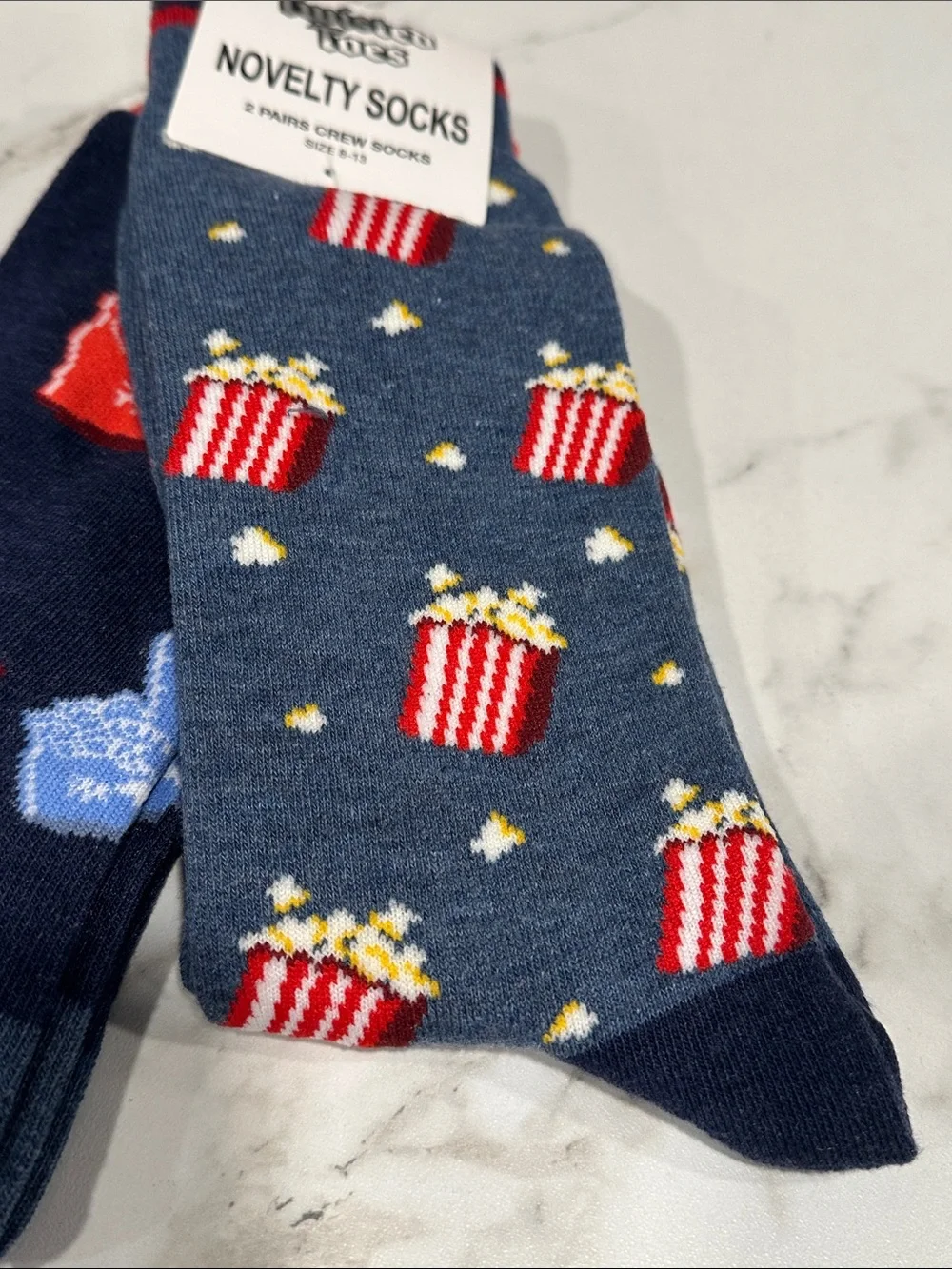 Twisted Toes Crew Socks Mens 8-13 NEW 2 Pair Popcorn Buckets #1 Fan